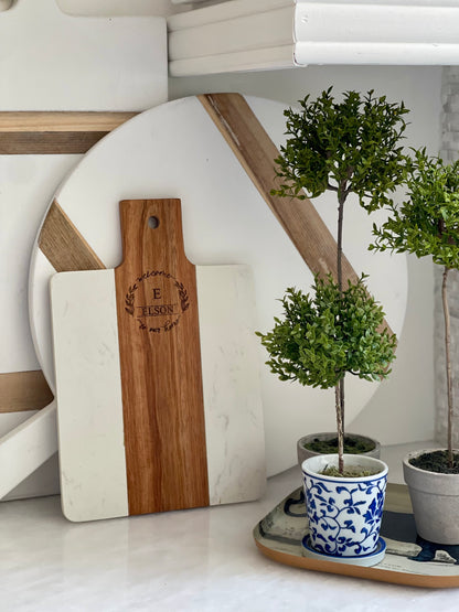 The perfect marble and wood customized cutting board