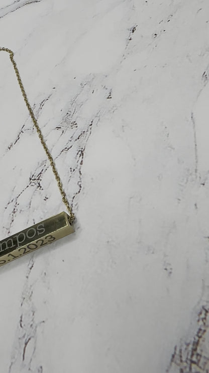 4-Sided Horizontal Bar Necklace (18K Gold Coating)